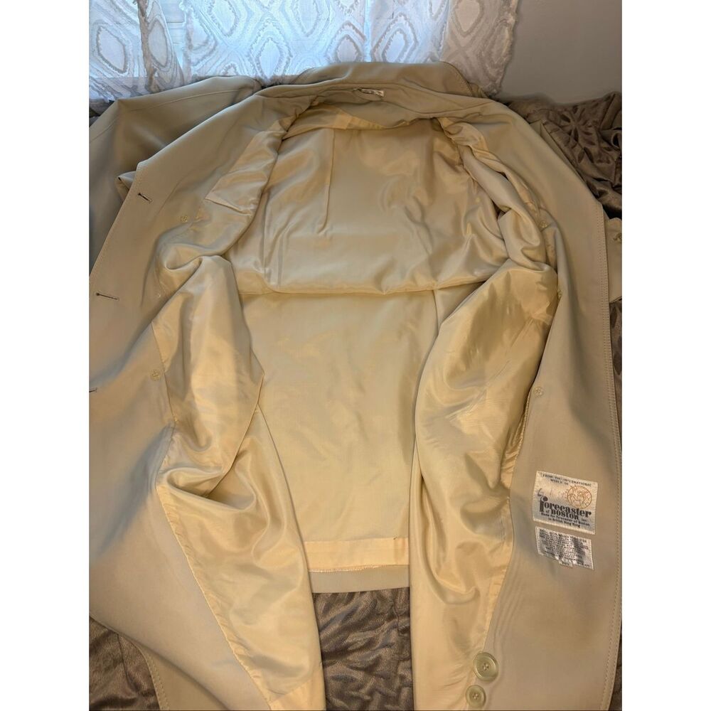 Vintage Forecaster of Boston tan double breasted trench coat - XL - Picture 9 of 9